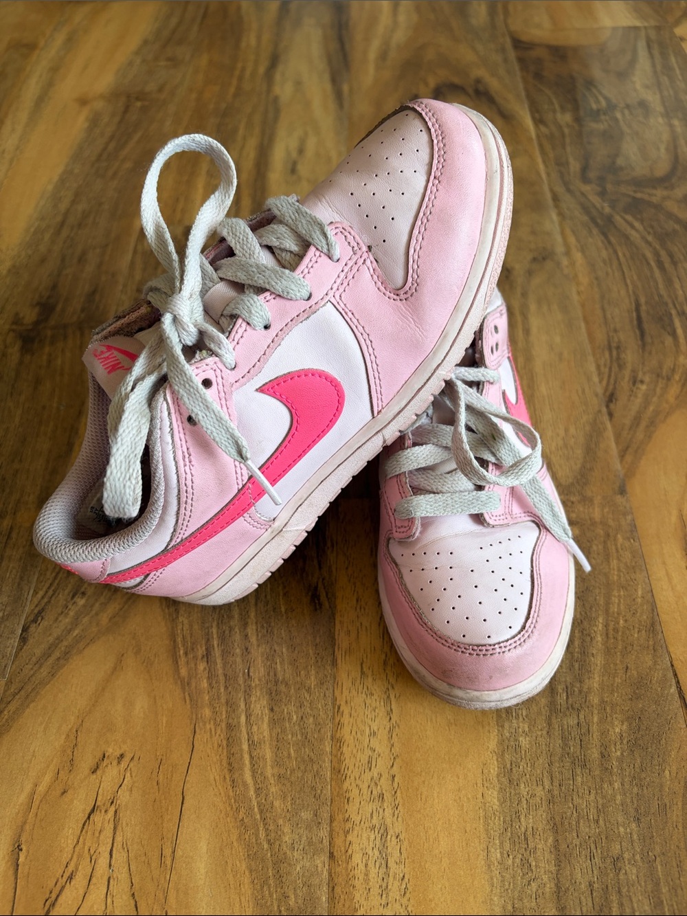Nike Kids Pink and Hot Pink Low-Top Sneakers